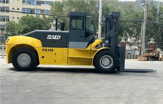 Kontener materiałowy Ciężki wózek widłowy 25t 28 ton Z centrum ładunkowym 600 mm