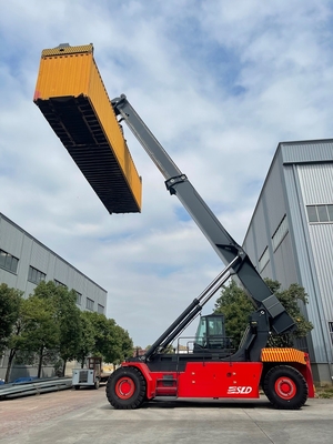 Wózek do kontenerów o pojemności 45000 kg z silnikiem CUMMINS QSM11-330