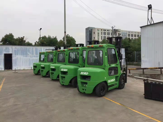 Silnik wysokoprężny ISUZU 3 tonowy wózek widłowy z przekładnią hydrauliczną